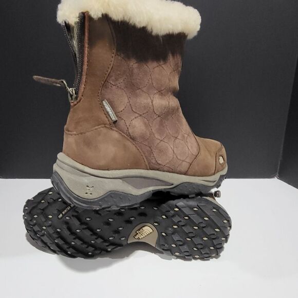 North Face Women's Brown Suede Winter Boots - Picture 9 of 15
